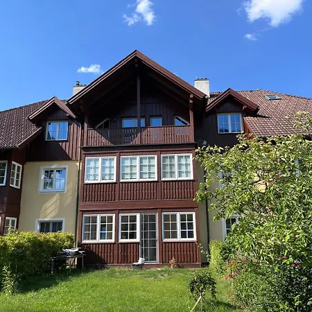 Gartenwohnung * Бад Аусзее